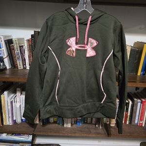 NWOT Under Armour Green and Pink Camo hoodie. Women's large
